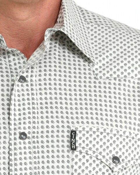 Cinch Men’s Modern Fit Long Sleeve Snap Front Western Shirt