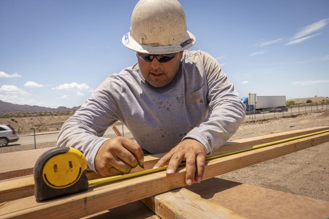 Carhartt Men's Force Relaxed Fit Long Sleeve Pocket T-Shirt