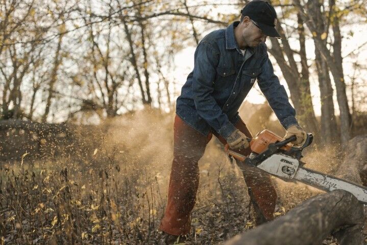 Carhartt Men's Montana Relaxed Fit Midweight Denim Long-Sleeve Snap Front Shirt