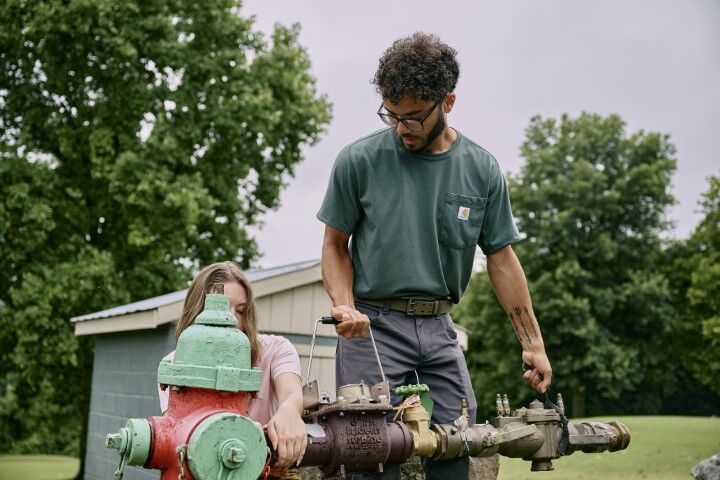 Carhartt Men's Force Relaxed Fit Short Sleeve Pocket T-Shirt