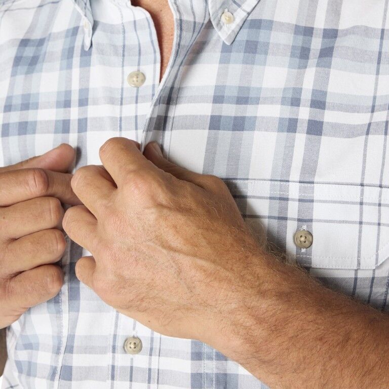 Carhartt Men's Fort Loose Short Sleeve Plaid Shirt