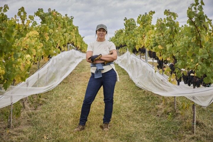 Carhartt Women's Relaxed Fit Lightweight Short Sleeve Pocket T-Shirt