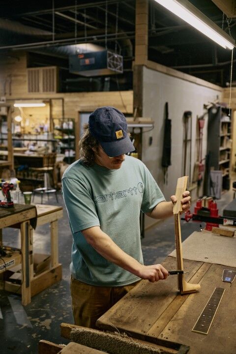 Carhartt Men's Loose Fit Heavyweight Short Sleeve Logo Graphic T-Shirt