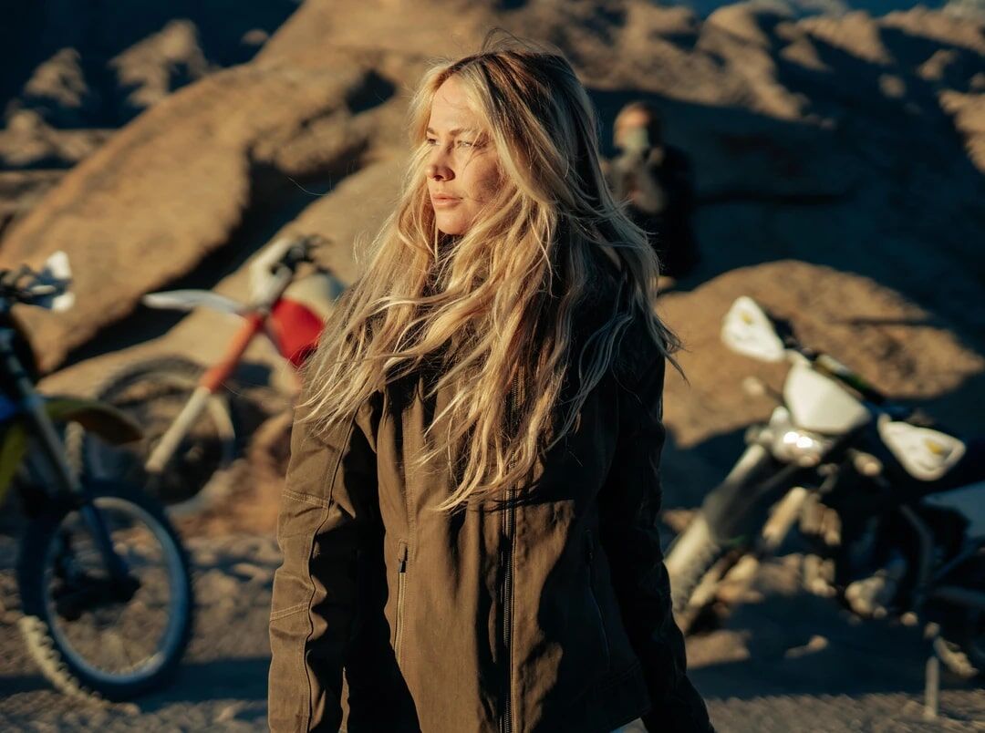 KUHL Women's The Law Fleece Lined Hoody in Dark Khaki