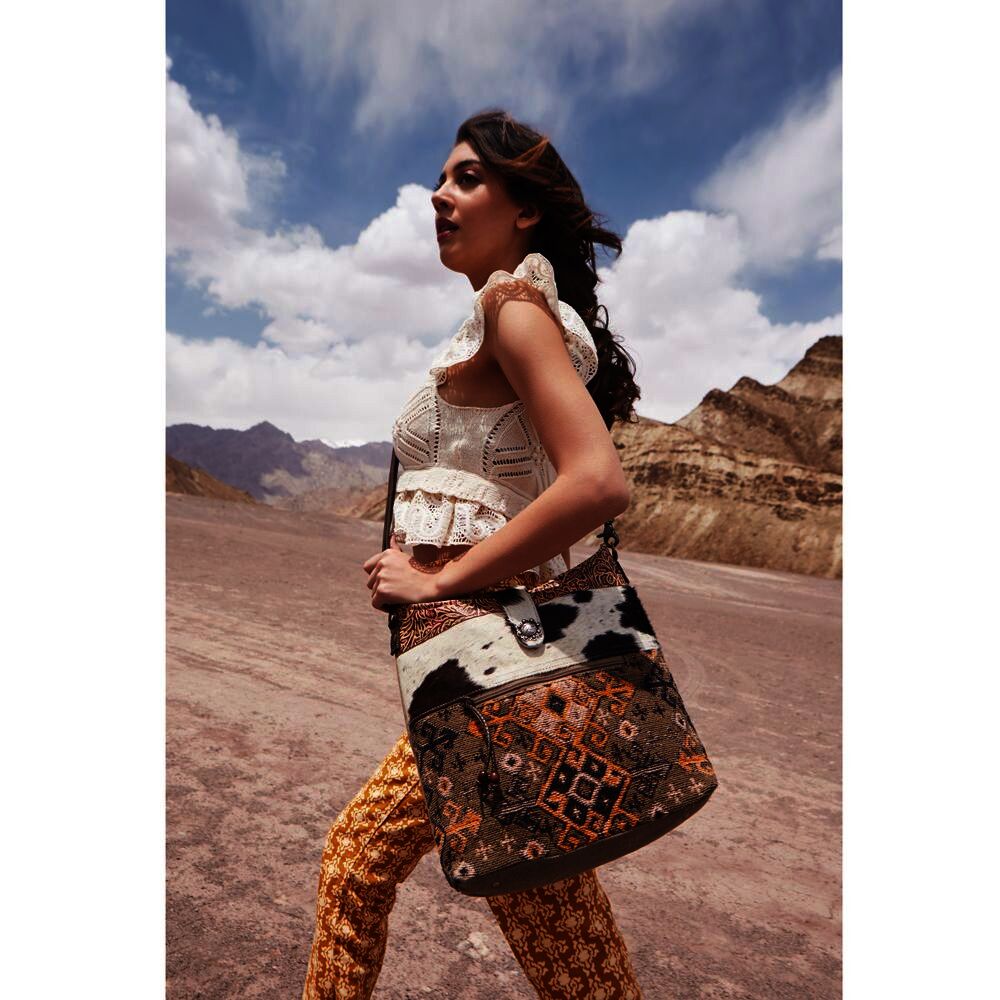 Myra Women's Empower Shoulder Bag