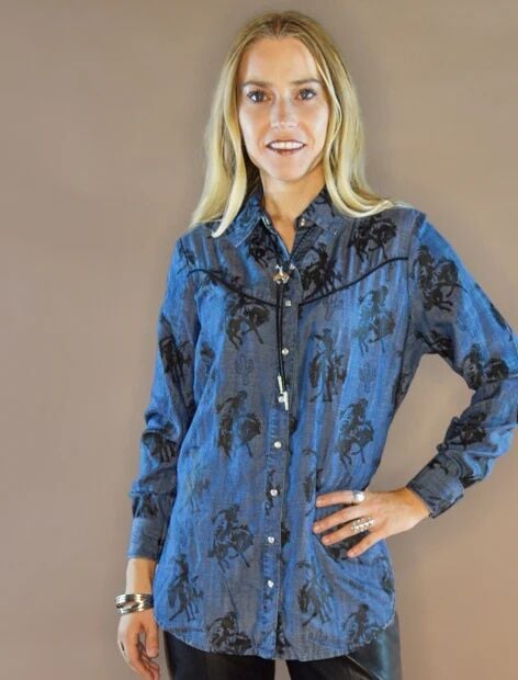 Cotton & Rye Outfitters Women's The Cactus Rose Buckaroo Pearl Snap Shirt