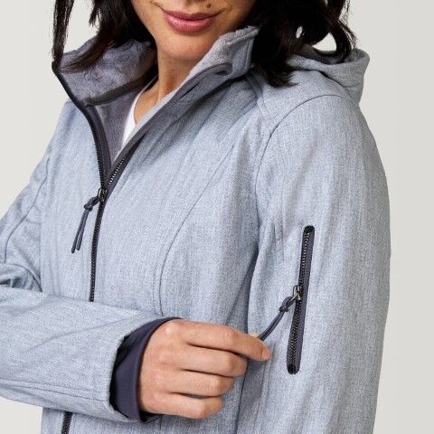 Free Country Women's Aeris II Super Softshell Jacket in Silver Chip