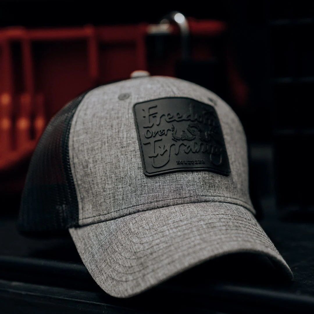 Howitzer Men's Freedom Snapback Hat in Heather Grey