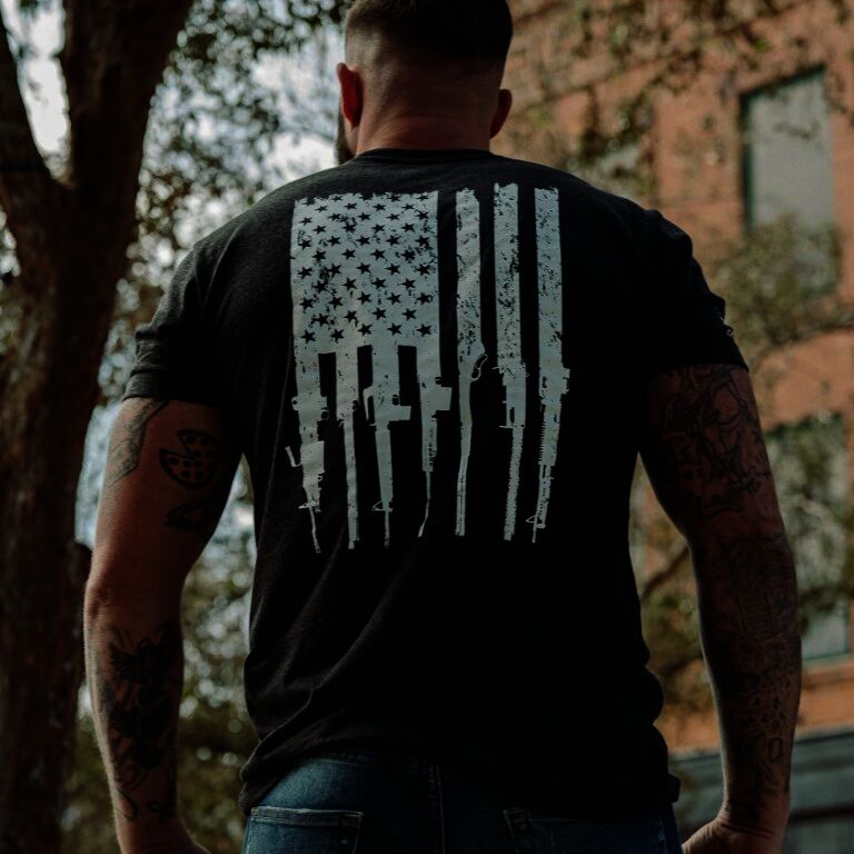 Grunt Style Men's Rifle Flag Pocket T-Shirt in Black Heather