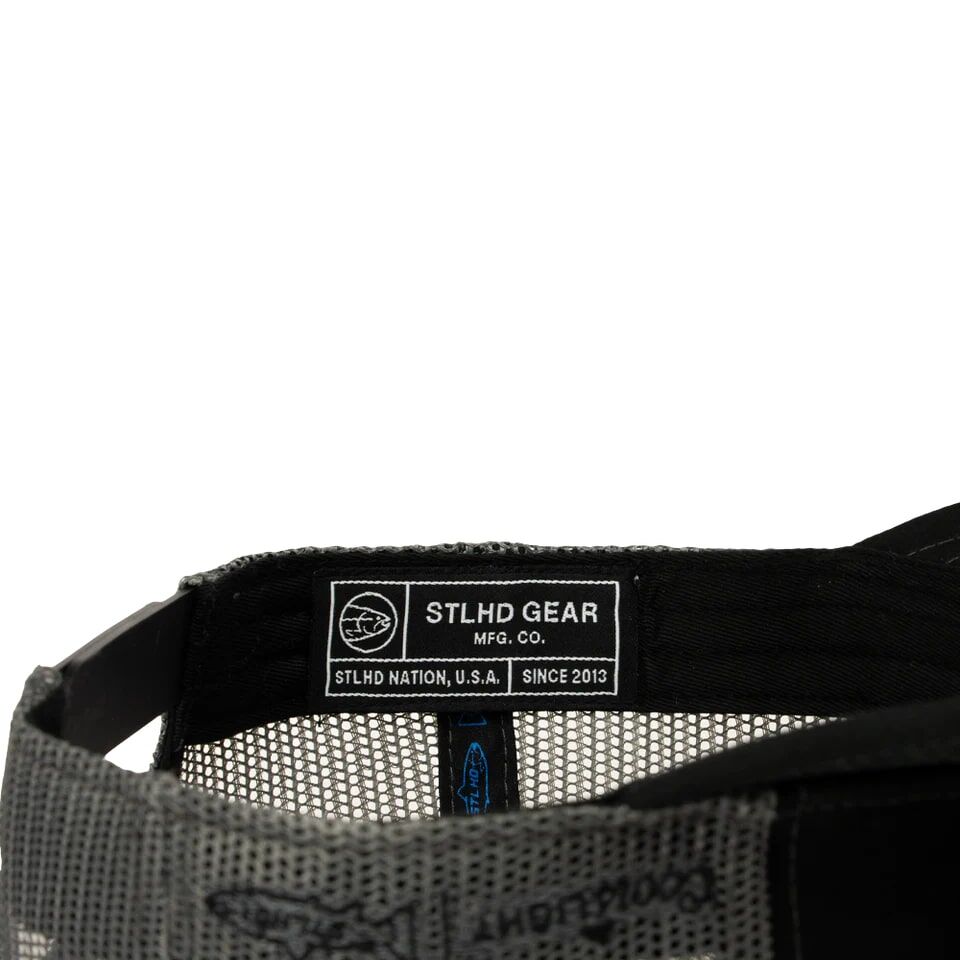 STLHD X Coors Light Men's Blue Mountains Trucker