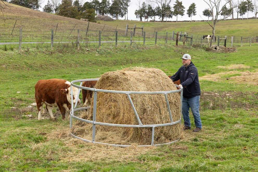 Behlen Country EcoSmart Galvanized Round Bale Feeder, 8-Ft