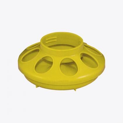 Manna Pro Harris Farms Plastic Baby Chicken Feeder Base for Quart Jar Assortment