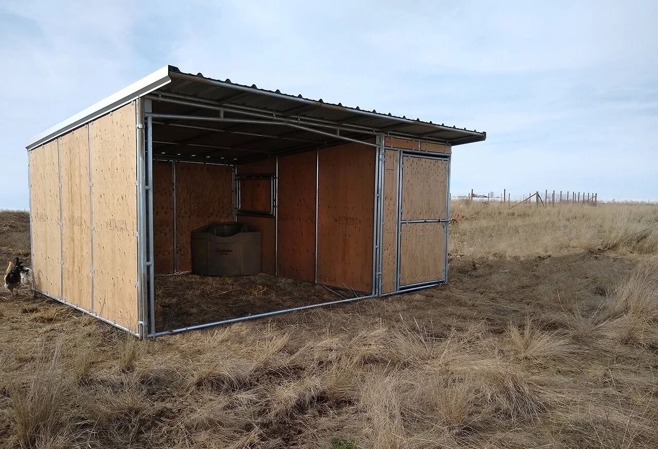 Nobel Panels & Gates Side Feed Room 6 ft. Back Frame With Door WFR6B (Frame Piece Only)