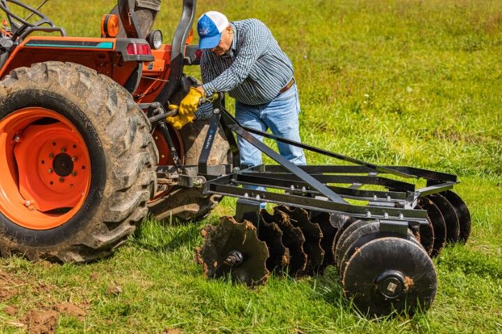 Tarter 200 Series Disc Harrow, 6 ft.