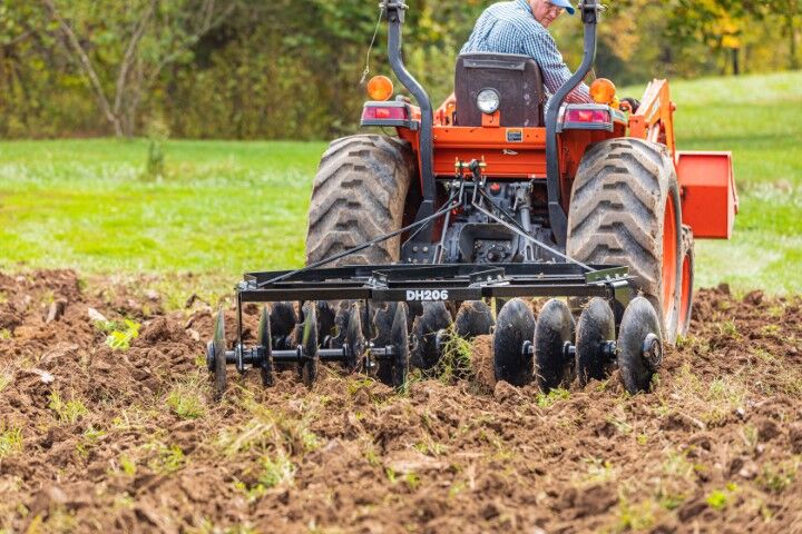 Tarter 200 Series Disc Harrow, 6 ft.