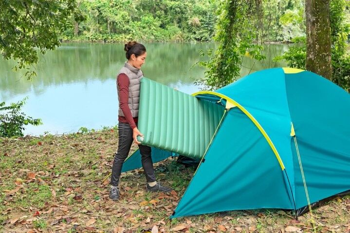 Bestway AdventuRest Insulated Large Rectangular Sleeping Air Pad, 78-In x 28-In x 3-In