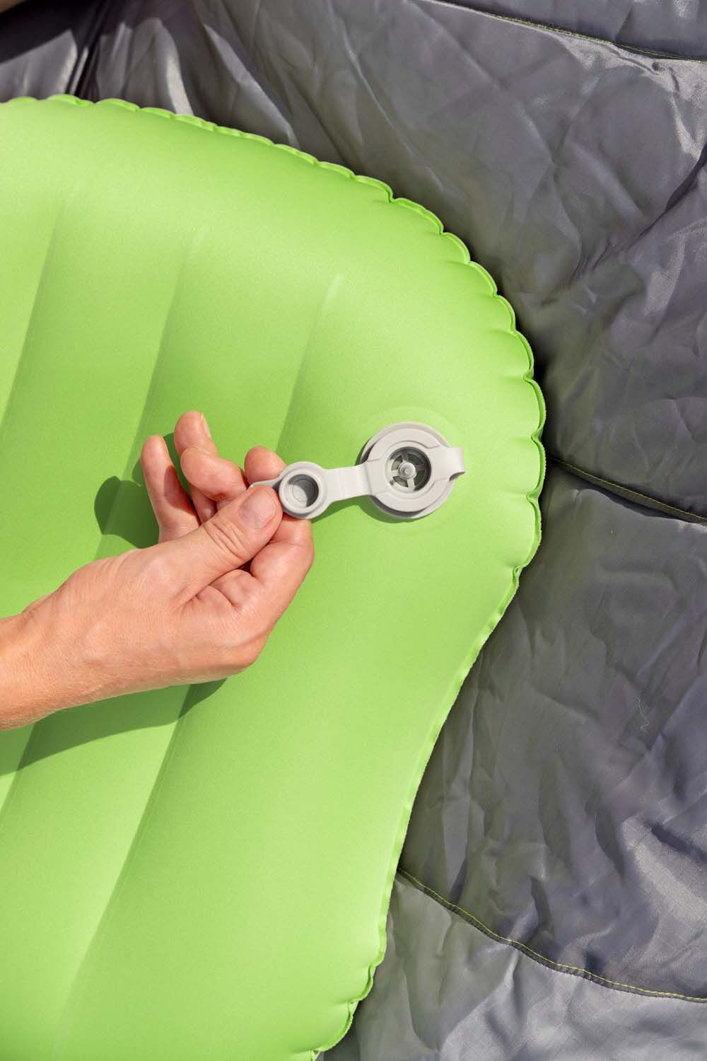 Bestway Wanderlite Air Cushion, 16 1/2-In x 11 4/5-In x 4 7/10-In