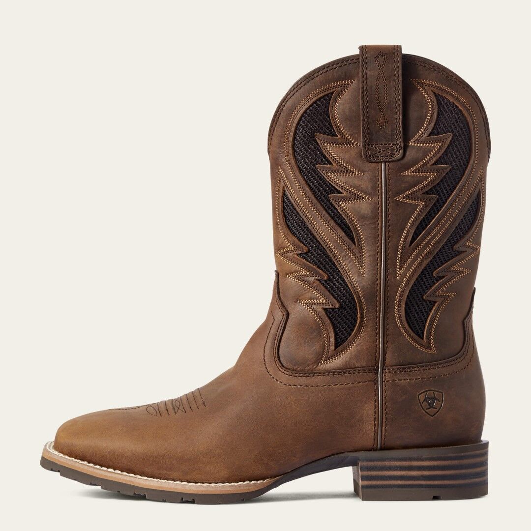 Ariat Hybrid VentTEK Western Boot in Distressed Tan