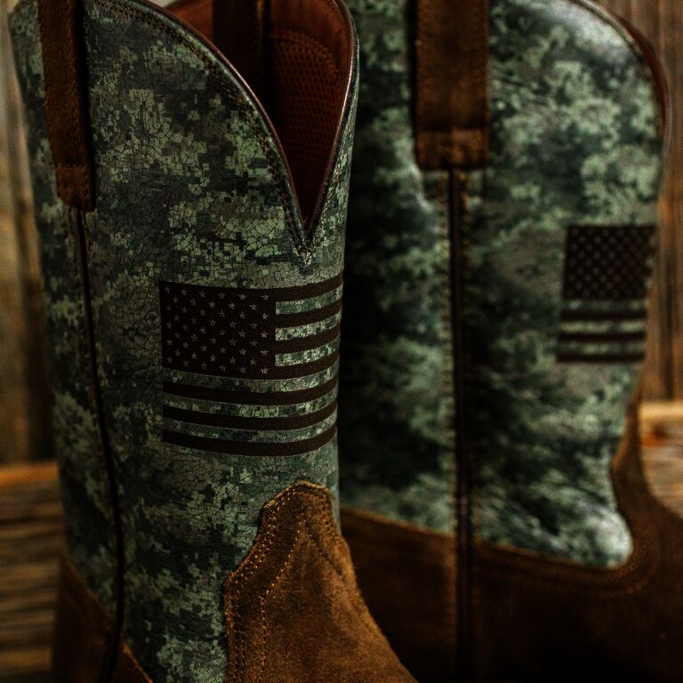 Ariat Men's Sport Flying Pround Western Boot