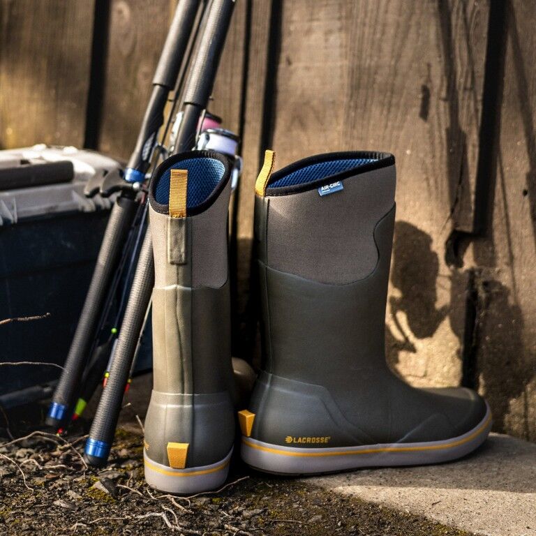 Lacrosse Men's 12-In Alpha Deck Boot Men's Rubber Boots