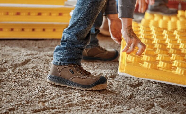 Keen Men's Fort Wayne 6-in Waterproof Soft Toe Boot