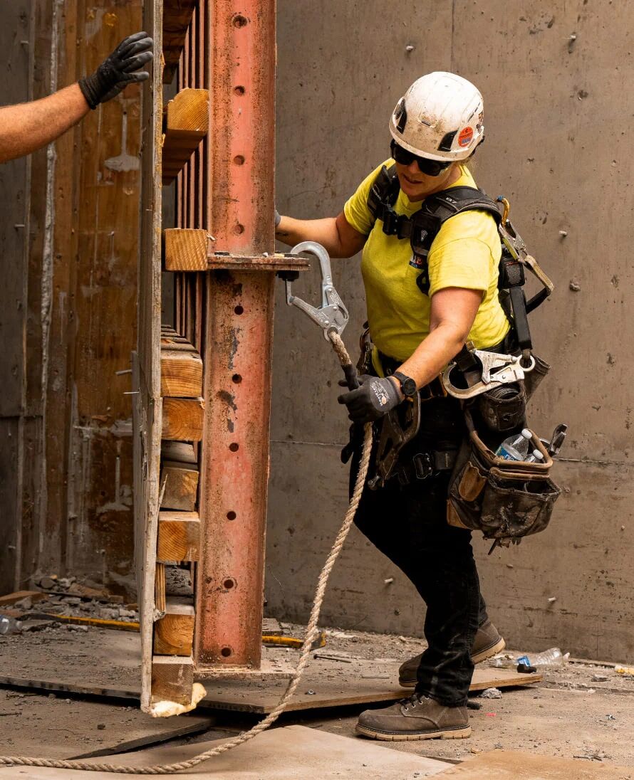 Keen Women's San Jose 6-In Aluminum Toe Waterproof 90° Heel Boot