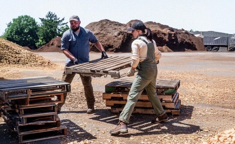 Keen Women's Skokie Waterproof Soft Toe Work Boot