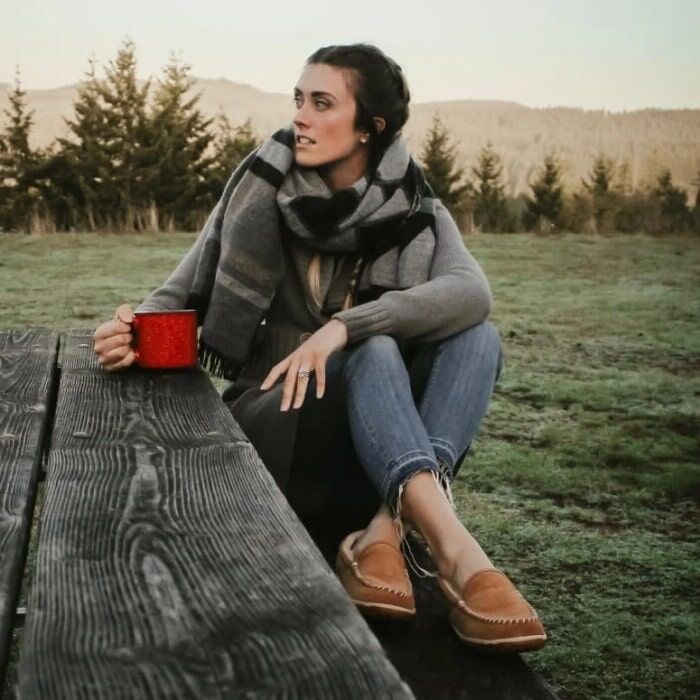 Minnetonka Women's Tempe Slipper in Cinnamon