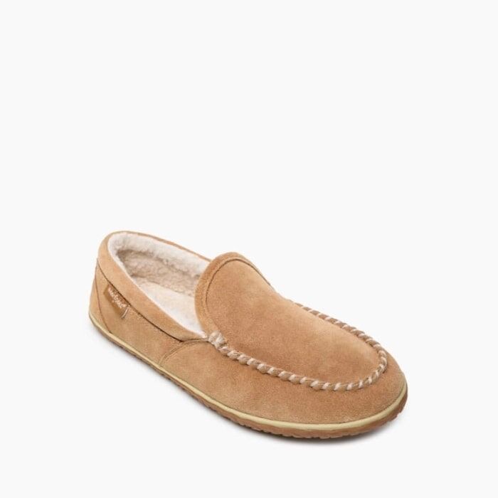 Minnetonka Men's Tilden Slipper in Cinnamon