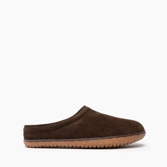 Minnetonka Men's Taylor Slipper in Chocolate