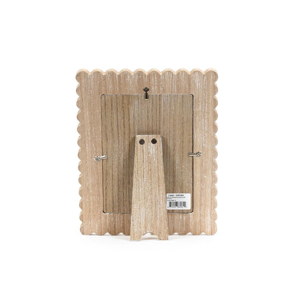 Adams & Co. Natural Scalloped Wood Photo Frame, 8-In x 10-In x 1-In