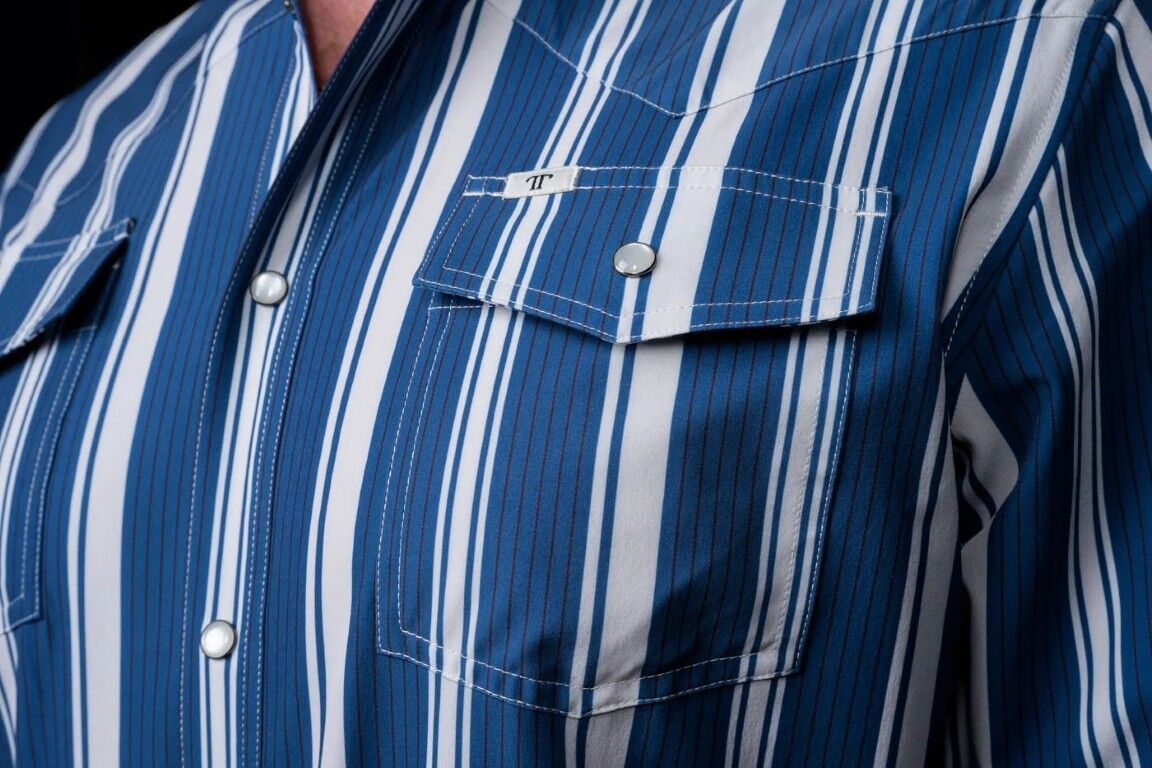 Ferrell Men's The Atlas Long Sleeve Snap Shirt