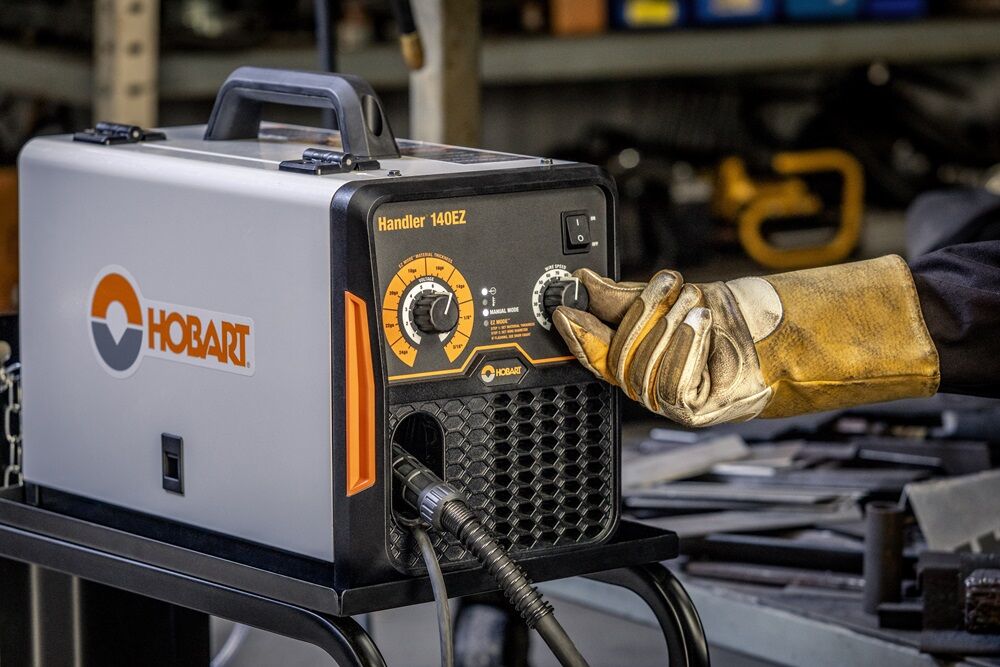 Hobart Handler 140EZ MIG Welder