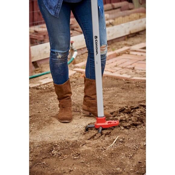 Corona Soilripper With ComfortGEL Grip Hand Tiller