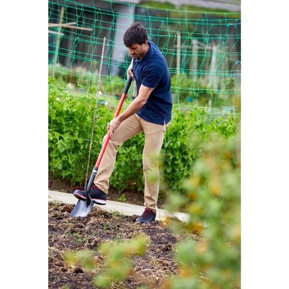 Corona Round Point Shovel with Fiberglass Handle, Head 12-In, 15-Ga, 48-In