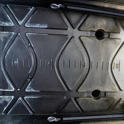 Lifetime Stealth Pro Angler 118 Fishing Kayak, 11-Ft 8-In