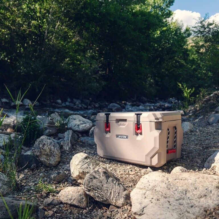 Lifetime Khaki High Performance Cooler, 65-Qt