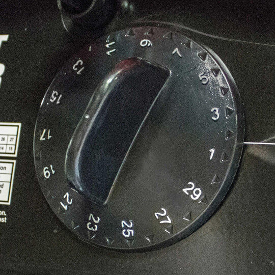 Chapin Residential Broadcast Turf Spreader, 80-Lb