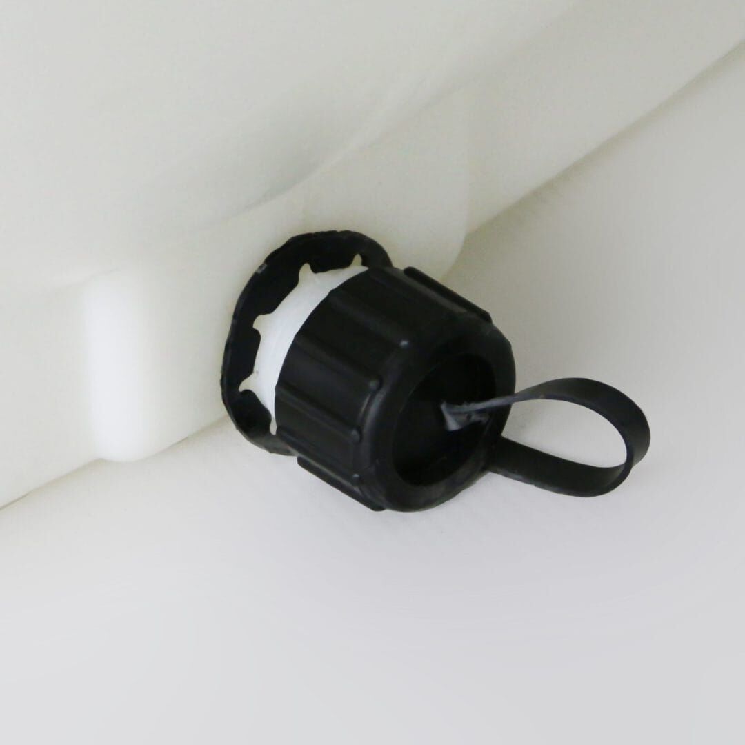 Chapin Tow Behind Sprayer - White, 25 Gal