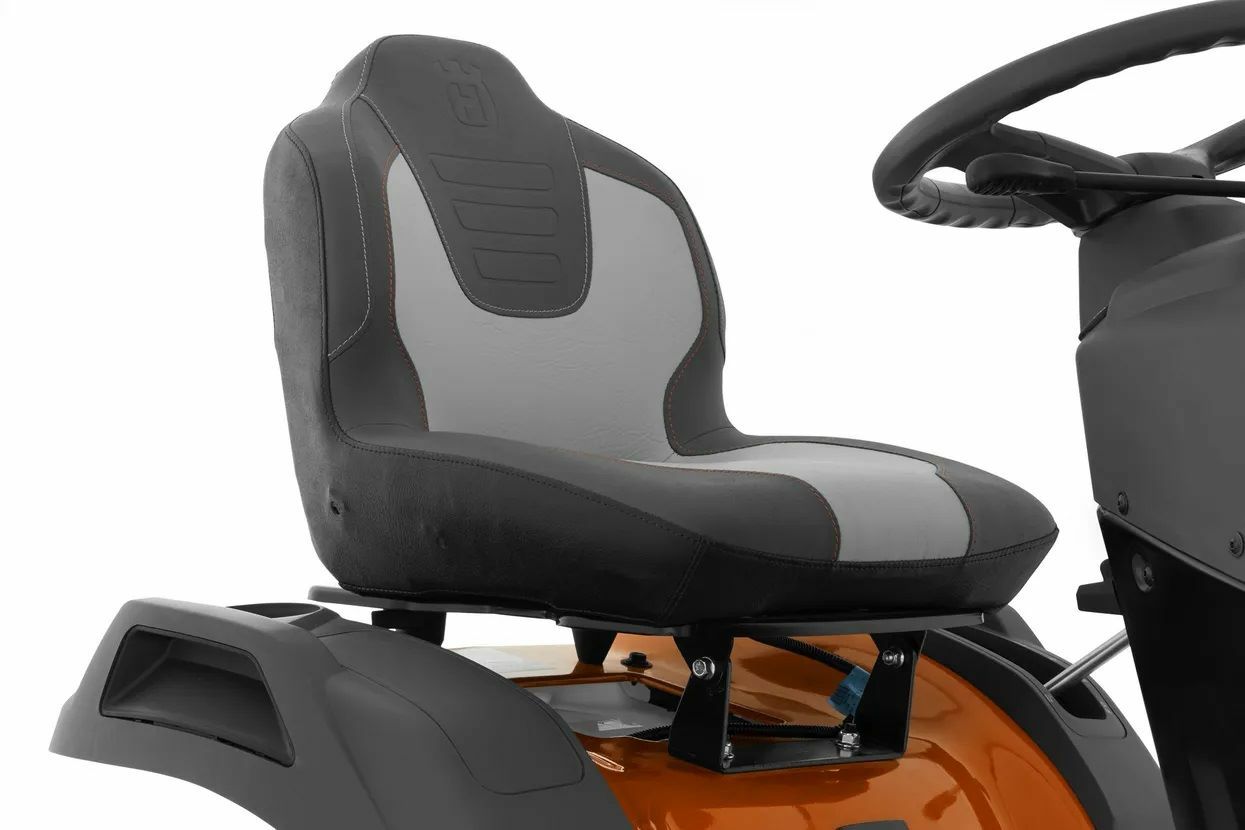 Husqvarna TS 142K Riding Lawn Mower