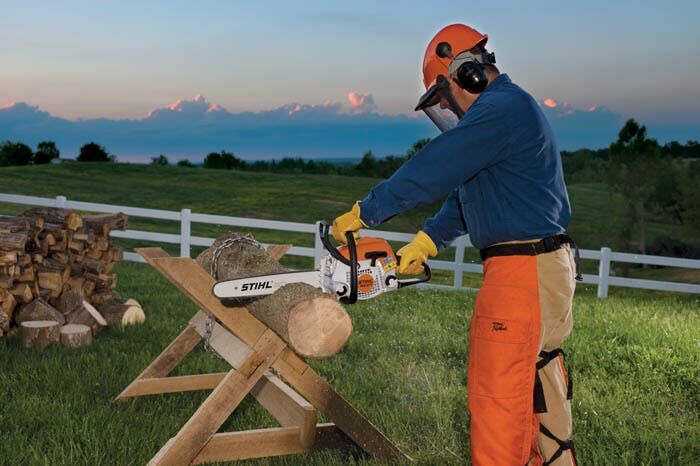 Stihl 18-In Bar with STIHL PICCO Micro 3/8-In PICCO Pitch 0.050-In Gauge 61 Drive Links Chainsaw
