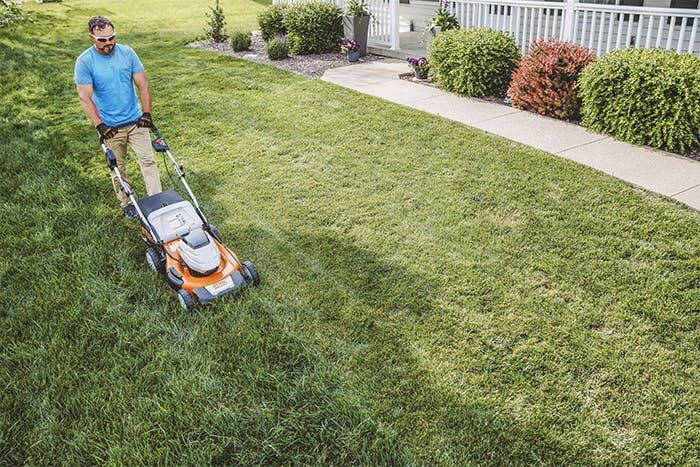 STIHL RMA 510 V 21-In Battery Powered Walk Behind Lawn Mower