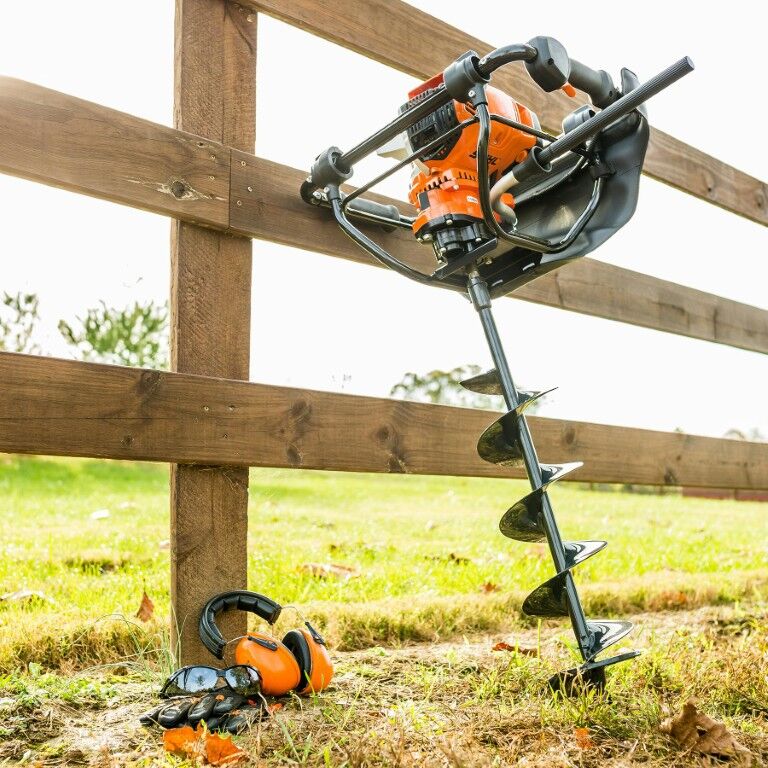 STIHL BT 131 Gas Earth Auger