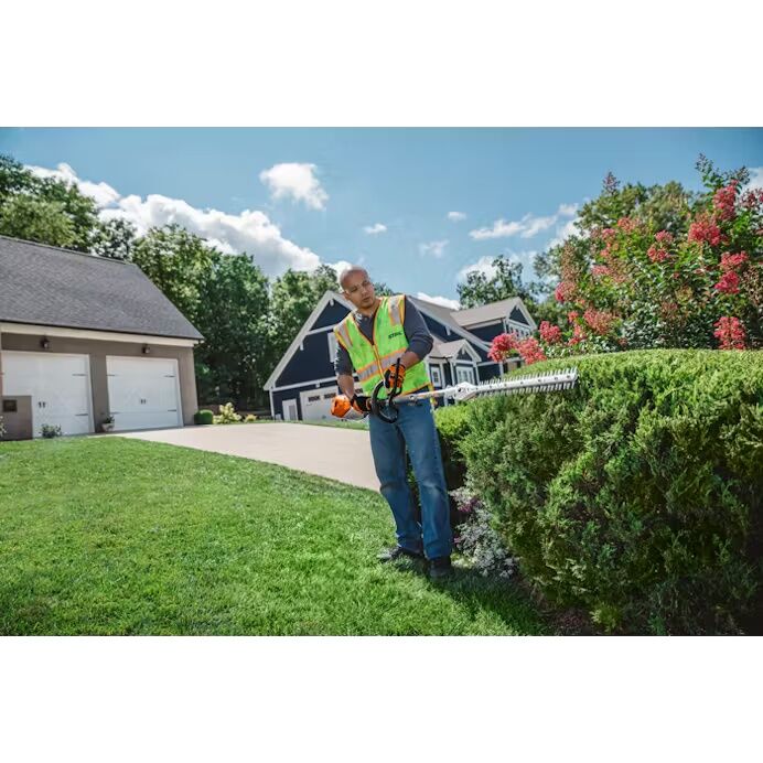 STIHL KMA 135 R Battery Powered KombiMotor (Tool Only)