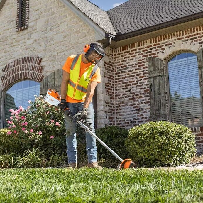 STIHL KMA 135 R Battery Powered KombiMotor (Tool Only)