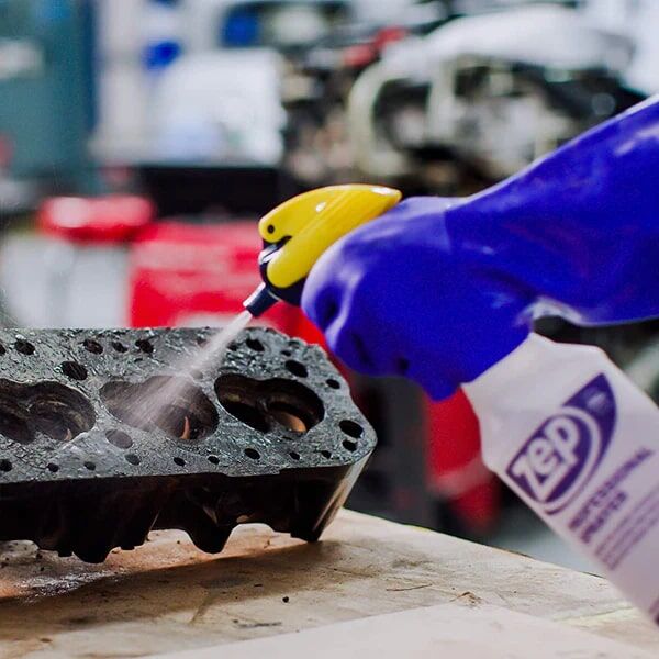 Zep Industrial Purple Cleaner And Degreaser, 1-Gal