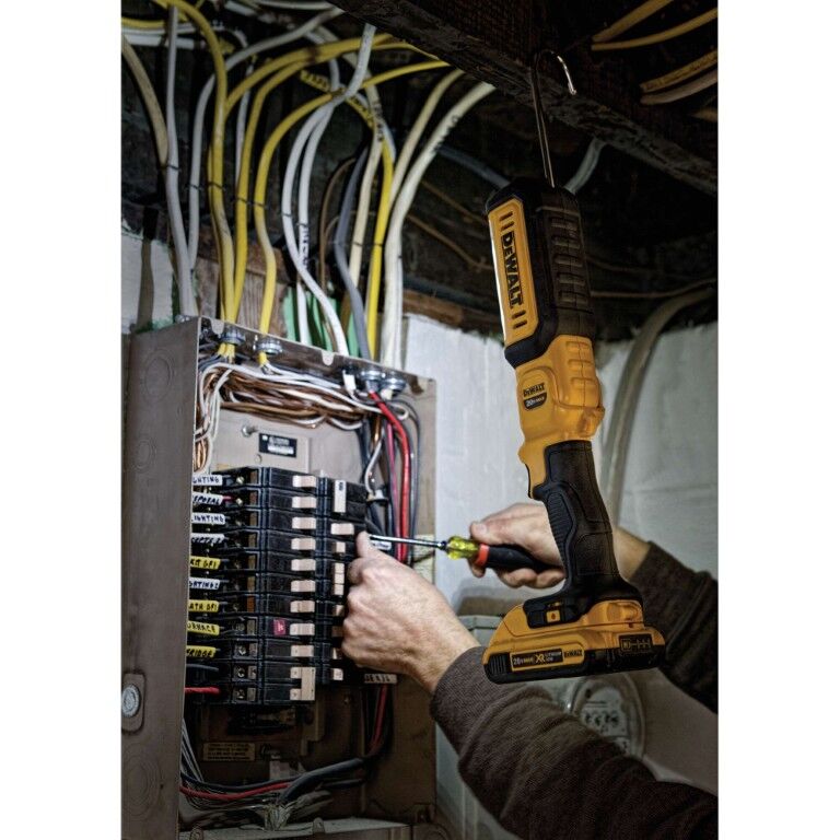 DEWALT 20-V Max LED Hand Held Area Light, 1000-Lm (Tool Only)