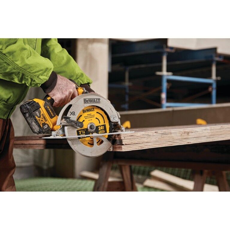 DEWALT Framing Circular Saw Blade, 24T, 7 1/4-In