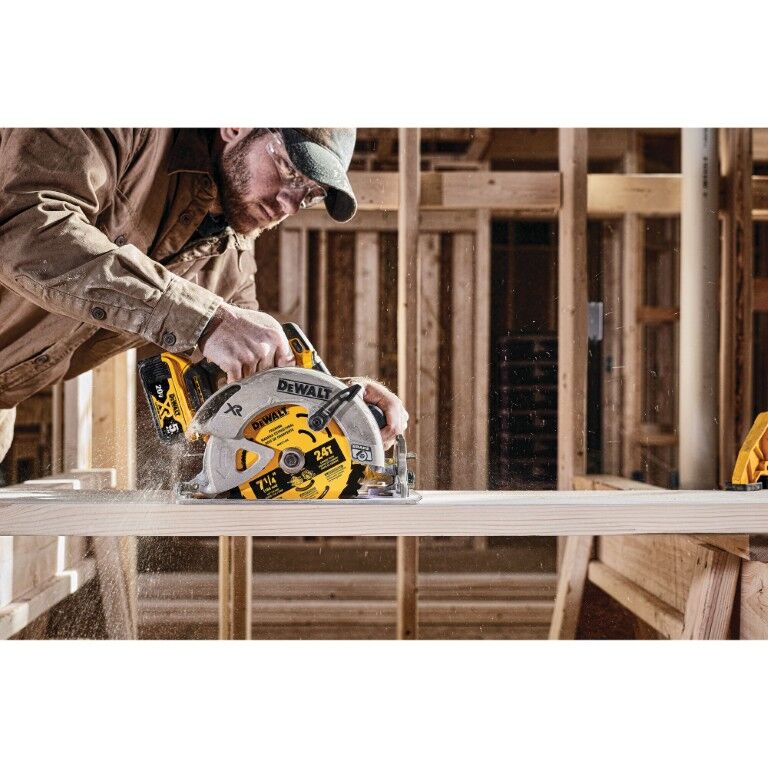 DEWALT Framing Circular Saw Blade, 24T, 7 1/4-In