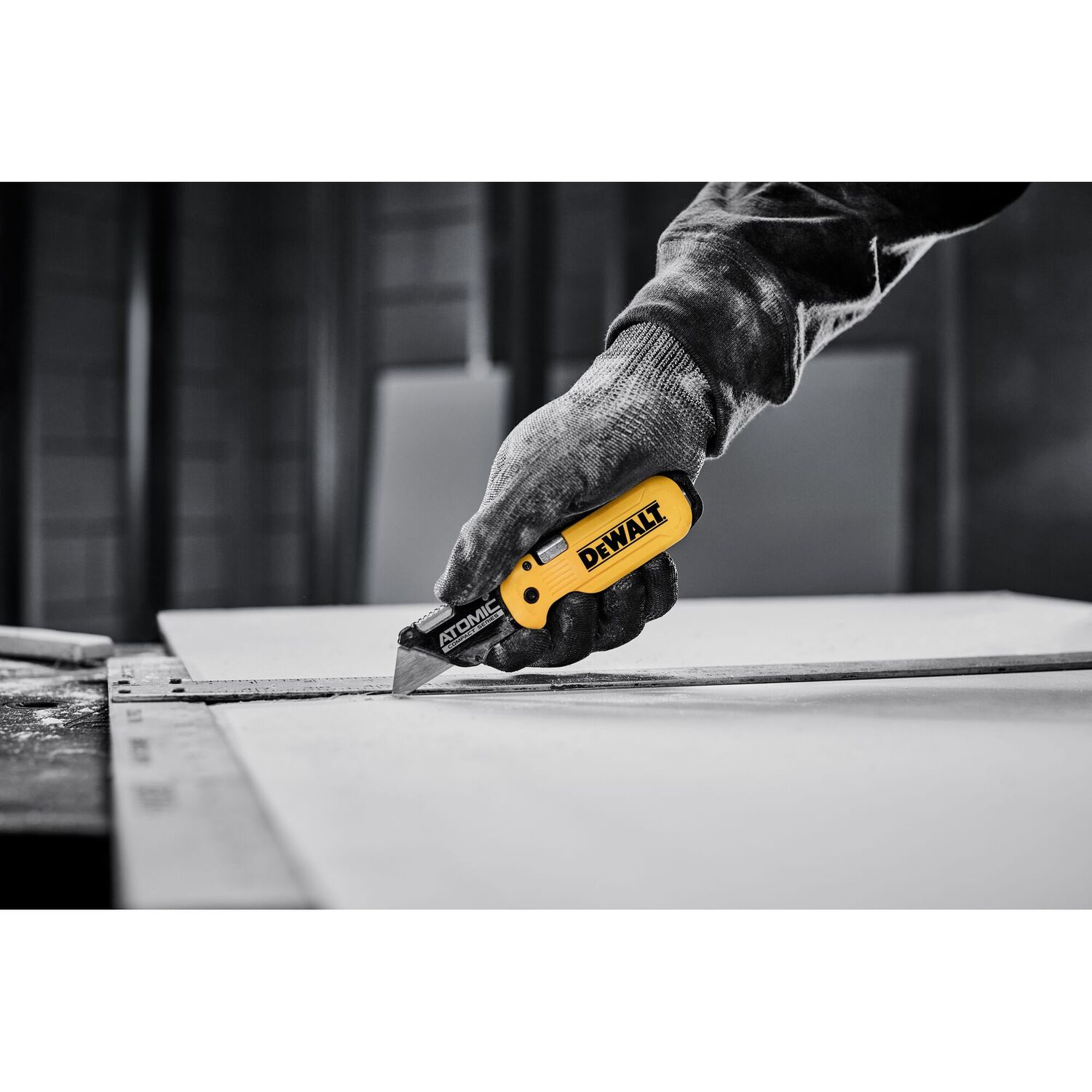 DEWALT Atomic Compact Series Push And Flip Folding Utility Knife